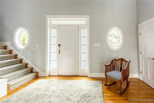 80 Oyster PT, White Stone, VA 22578