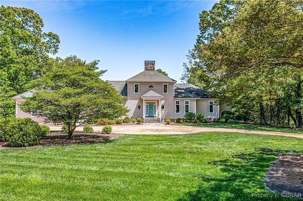 80 Oyster PT, White Stone, VA 22578