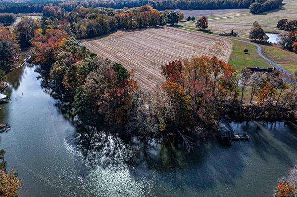 91A Balls Neck Road, Kilmarnock, VA 22482