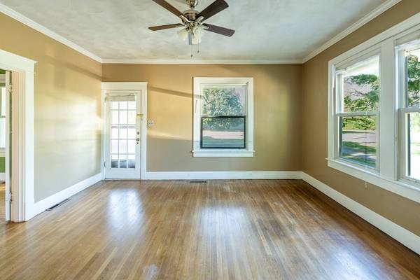 667 Chesapeake Drive, White Stone, VA 22578