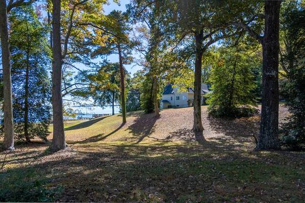 2276 Mosquito Point Road, White Stone, VA 22578