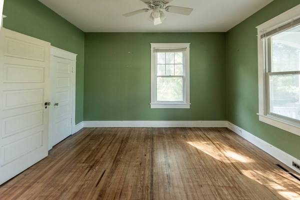 667 Chesapeake Drive, White Stone, VA 22578