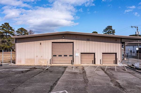 140 Chesapeake Drive, White Stone, VA 22578