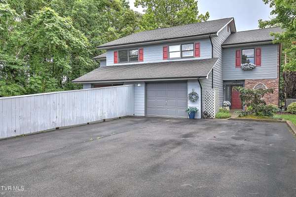 11 Windridge CT #11, Johnson City, TN 37601