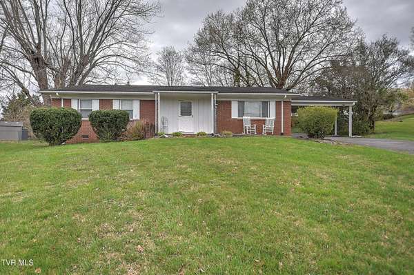 2 Machamer CT, Johnson City, TN 37604