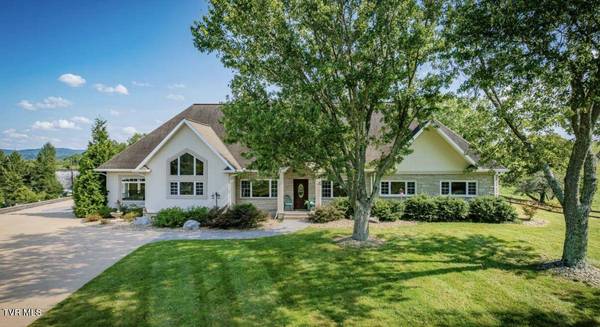 142 Old State Highway 70, Rogersville, TN 37857
