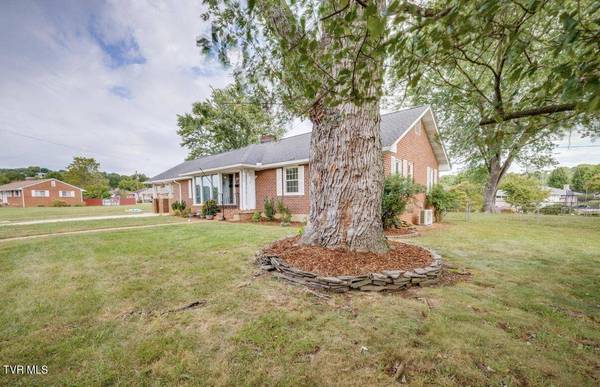 833 Fairmont AVE, Kingsport, TN 37660