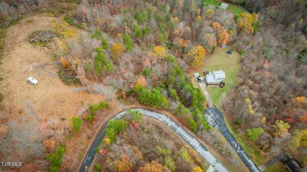 495 Oak Forest PL, Kingsport, TN 37664