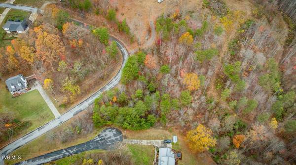 495 Oak Forest PL, Kingsport, TN 37664