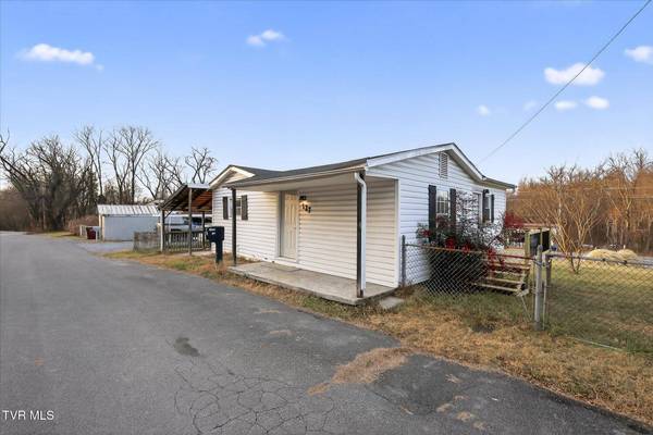 127 Kinley DR, Johnson City, TN 37604
