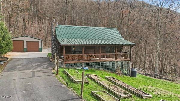 417 Charlie Hicks RD, Jonesborough, TN 37659