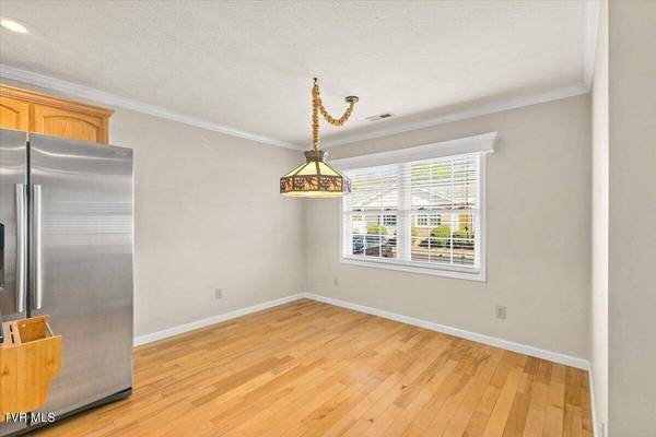 703 Main ST #Apt 3, Elizabethton, TN 37643