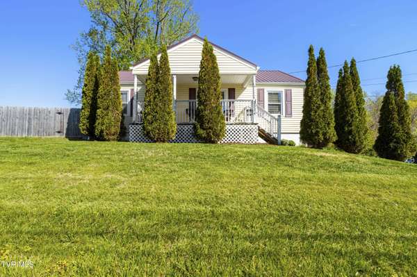 3324 Mckinley RD, Johnson City, TN 37604