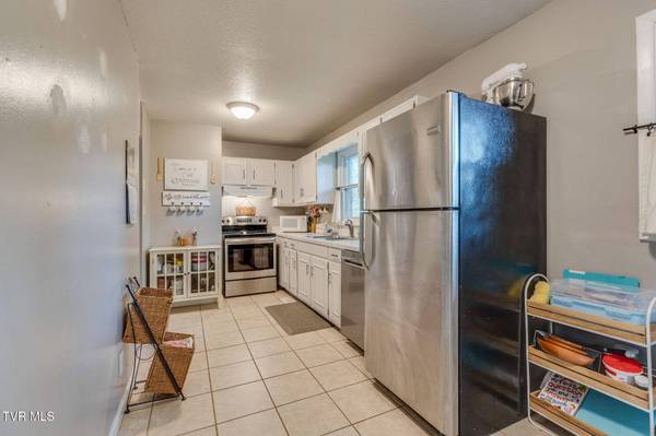 223 Timber Ridge RD, Jonesborough, TN 37659