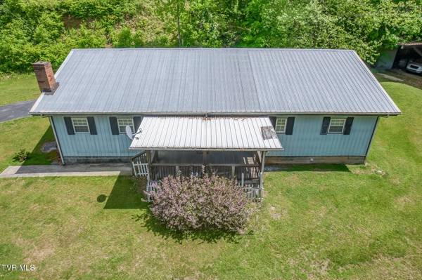 231 Ollis Bowers Hill RD, Kingsport, TN 37664