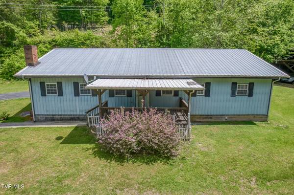 231 Ollis Bowers Hill RD, Kingsport, TN 37664