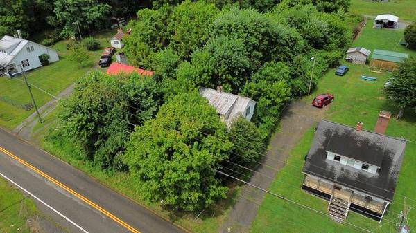 9381 Crescent dr, Glade Spring, VA 24340