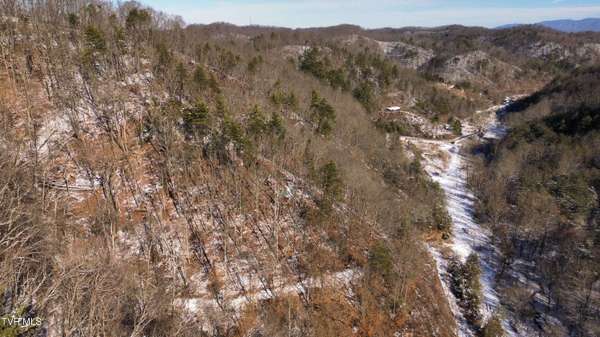 235 Bear Hollow RD, Bristol, TN 37620