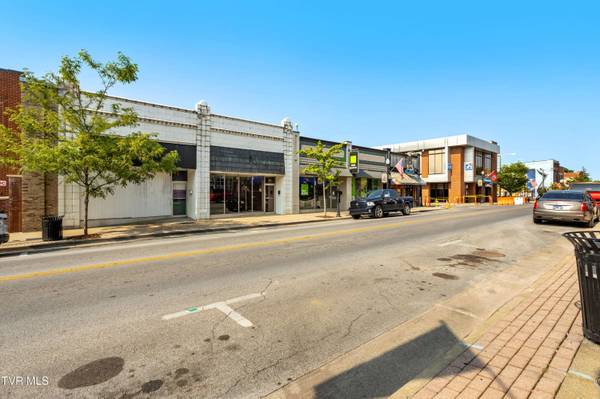 718 State ST, Bristol, TN 37620