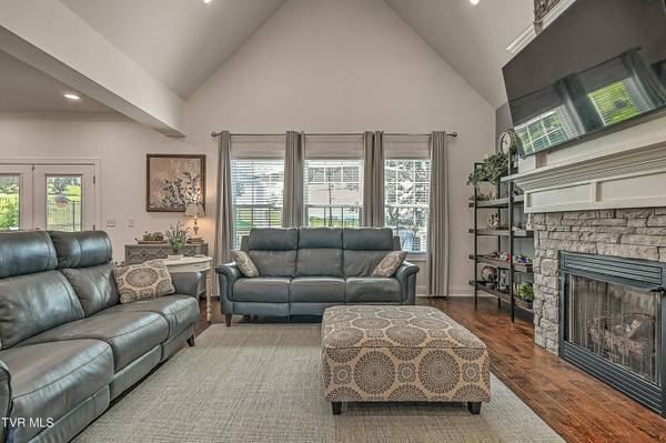 1233 Hawley RD, Blountville, TN 37617