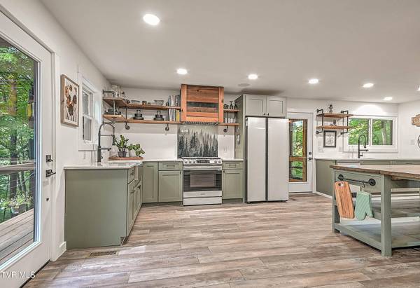 7 Crosstimber CT, Johnson City, TN 37601