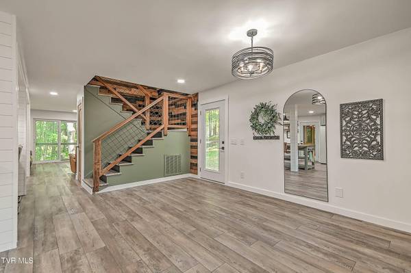 7 Crosstimber CT, Johnson City, TN 37601