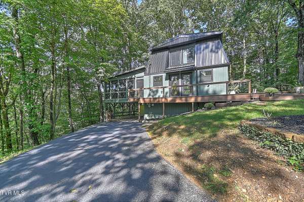 7 Crosstimber CT, Johnson City, TN 37601