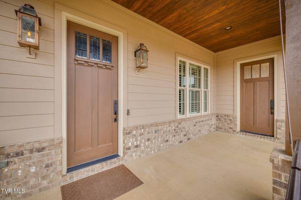 1517 Conestoga Pass, Johnson City, TN 37601