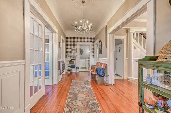 630 Maple ST, Johnson City, TN 37601