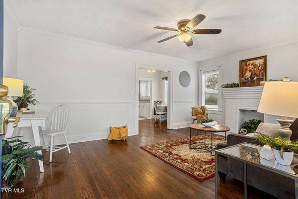 807 Weaver Pike, Bristol, TN 37620