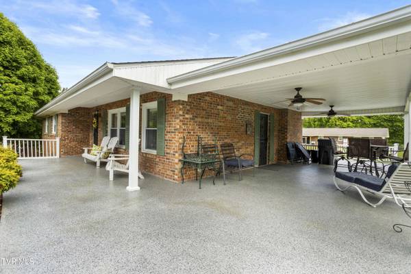 104 Ridgemont ST, Bristol, TN 37620