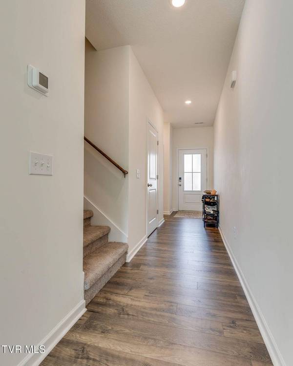 1027 Saylors PL, Jonesborough, TN 37659