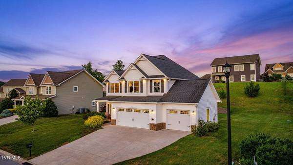 2572 Bridgeforth XING, Kingsport, TN 37660
