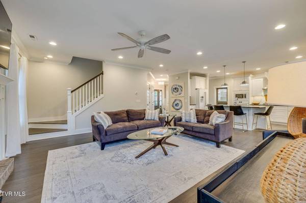2572 Bridgeforth XING, Kingsport, TN 37660