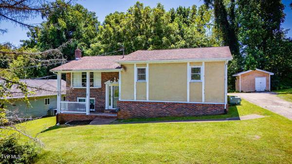 2250 High ST