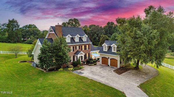 5500 Shawnee DR, Kingsport, TN 37664