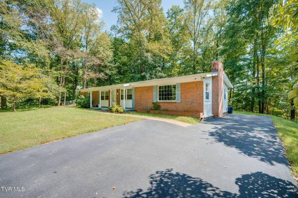 4511 Grace DR, Kingsport, TN 37664
