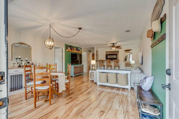 202 Phoenix CT #202, Kingsport, TN 37663