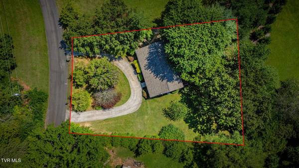 409 Birdie DR, Rogersville, TN 37857