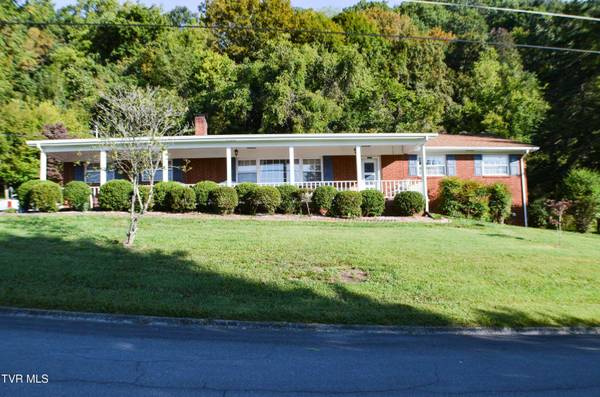 213 Russell DR, Rogersville, TN 37857