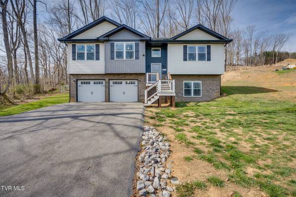 861 Cedar Branch RD, Kingsport, TN 37664