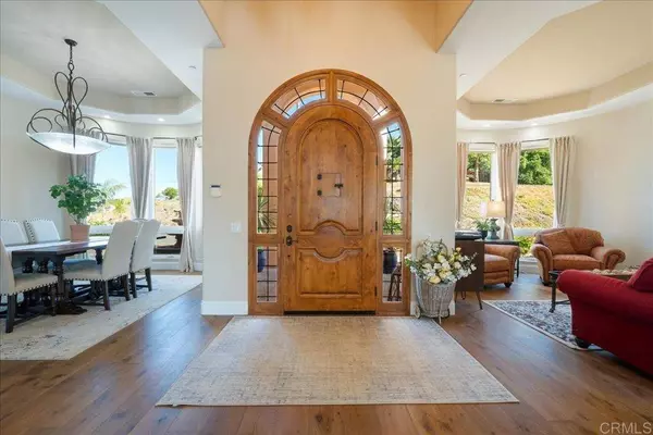 29861 Kirsten LN, Vista, CA 92084