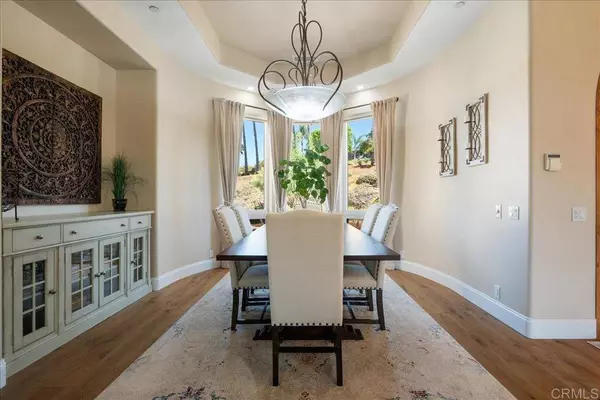 29861 Kirsten LN, Vista, CA 92084