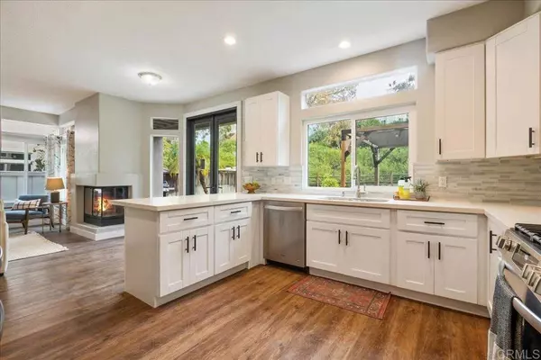 3631 Via Bernardo, Oceanside, CA 92056