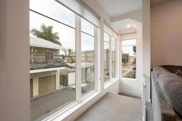 522 S Cleveland ST #7, Oceanside, CA 92054