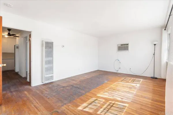 4176 Epsilon ST, San Diego, CA 92113