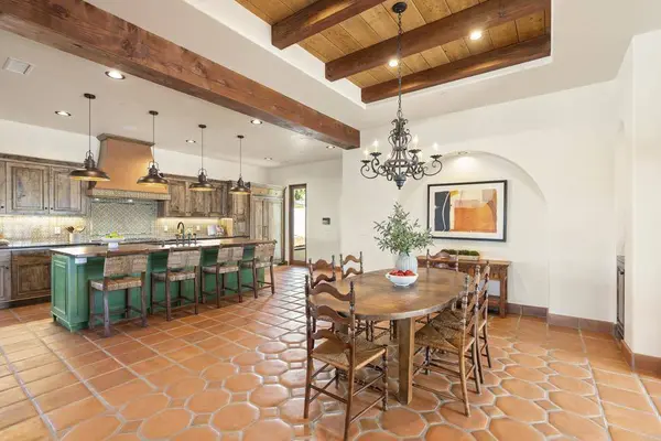 2525 Date Palm CT, Vista, CA 92084