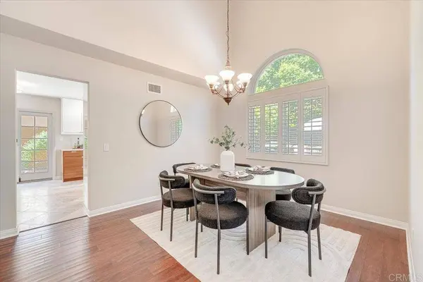 1568 Mallorca DR, Vista, CA 92081