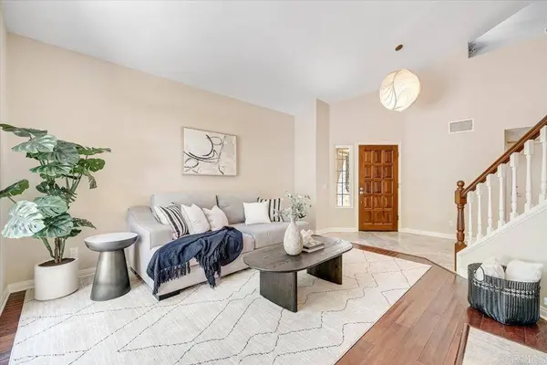 1568 Mallorca DR, Vista, CA 92081