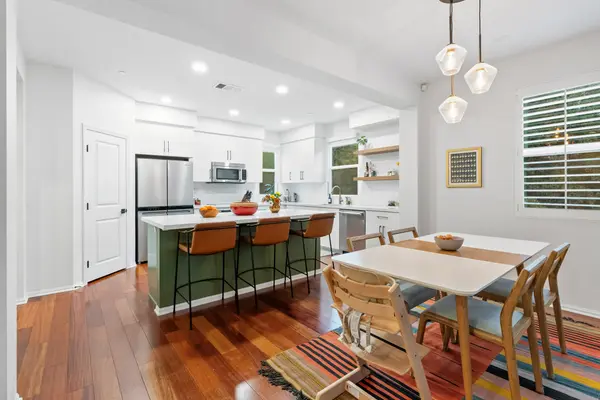 1879 Black Mustard Ln, Carlsbad, CA 92011-4089